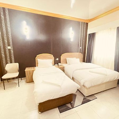 Galaxy Star Hotel Dubai Exterior foto