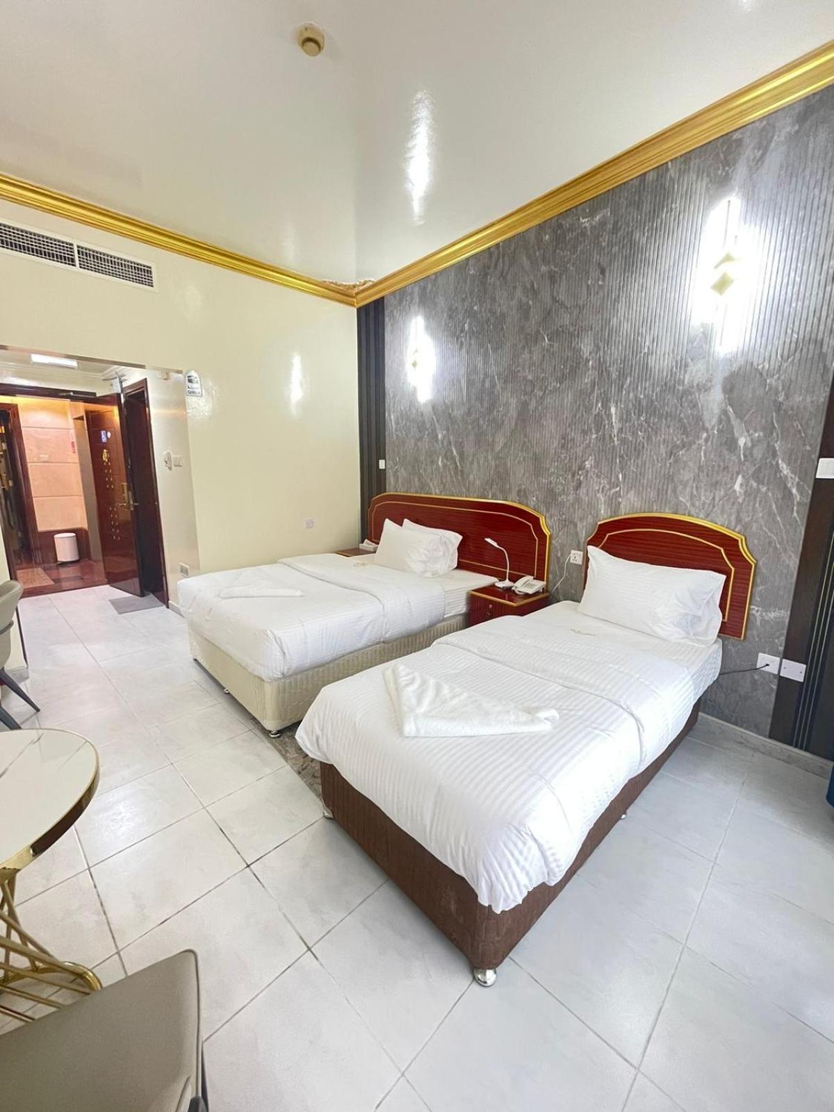 Galaxy Star Hotel Dubai Exterior foto