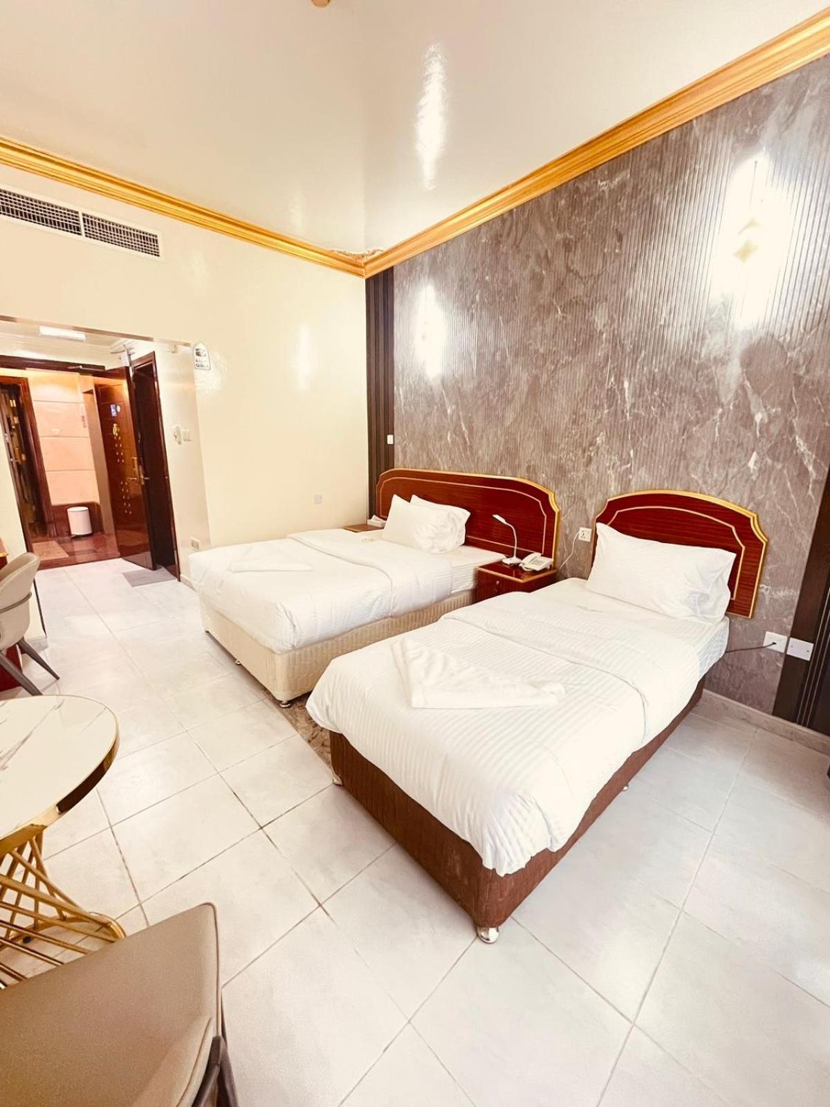 Galaxy Star Hotel Dubai Exterior foto
